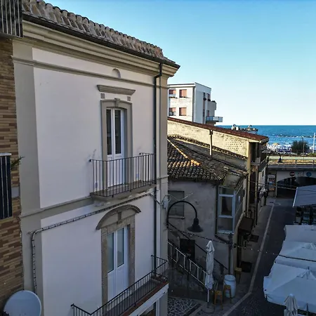 Palazzo Bruni - Dimora Di Mare *