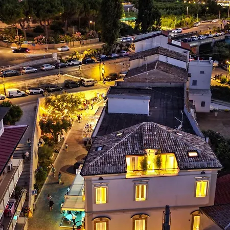 Palazzo Bruni - Dimora Di Mare 住宿加早餐酒店 马里纳 - 圣维托