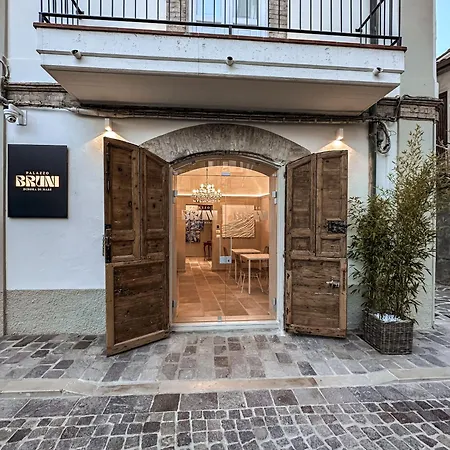 Palazzo Bruni - Dimora Di Mare 马里纳 - 圣维托