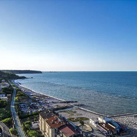 Palazzo Bruni - Dimora Di Mare Alojamento de Acomodação e Pequeno-almoço Marina San Vito