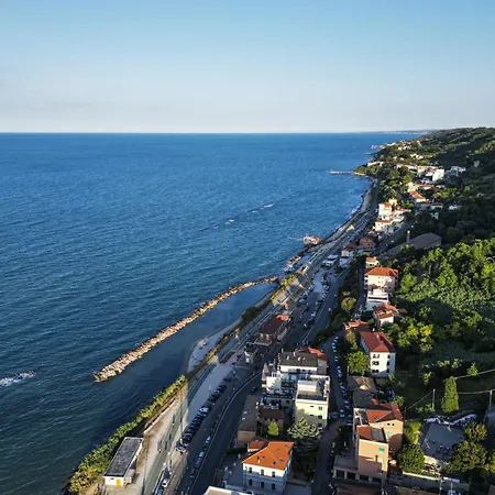 Palazzo Bruni - Dimora Di Mare Alojamento de Acomodação e Pequeno-almoço 4*