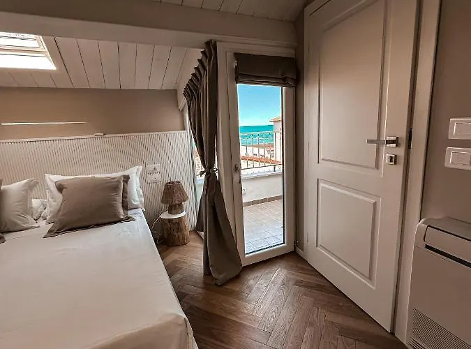 Palazzo Bruni - Dimora Di Mare Oda ve Kahvaltı