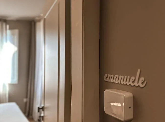 Palazzo Bruni - Dimora Di Mare 4*